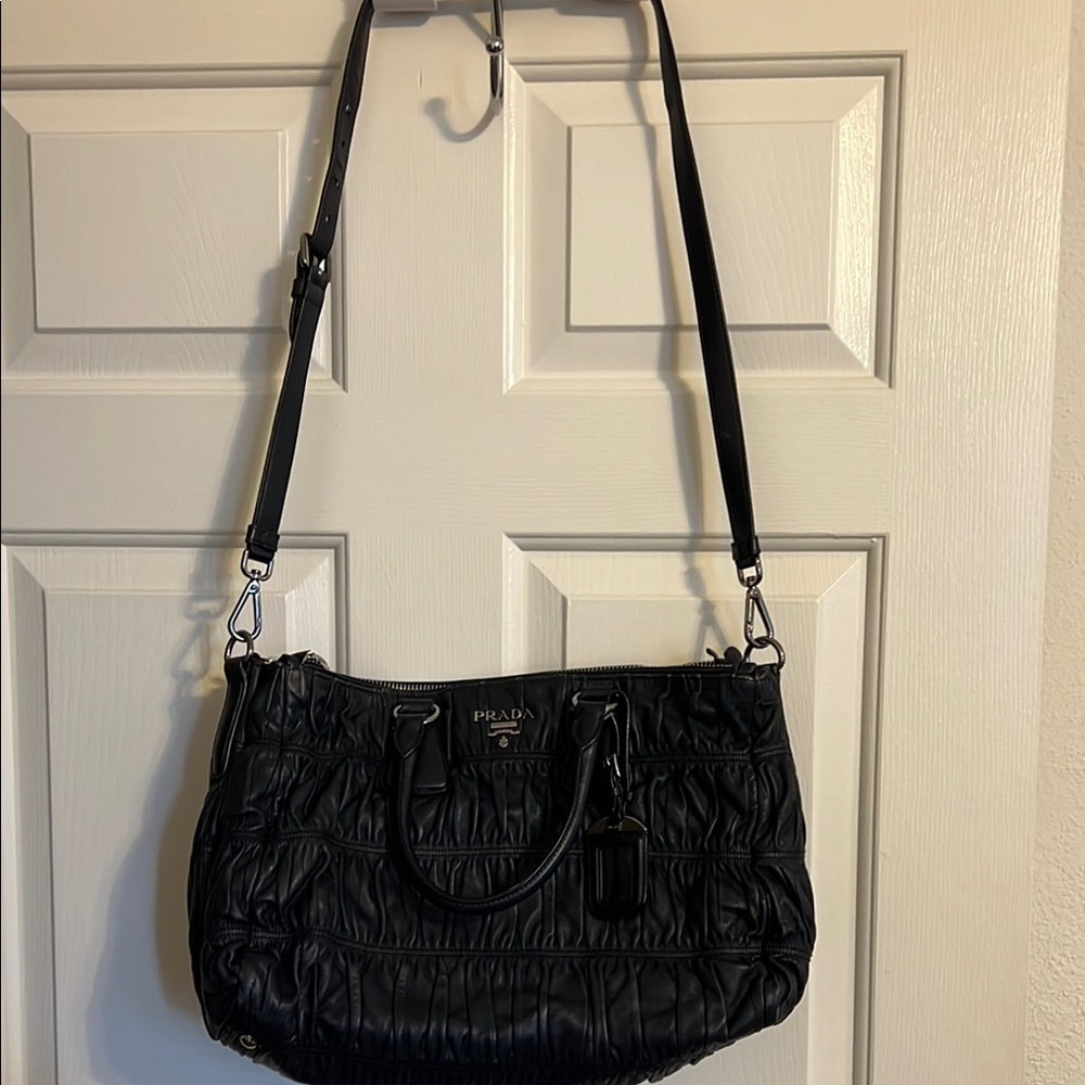 Prada Napa Gaufre Black Shoulder Bag authentic - Picture 3 of 15